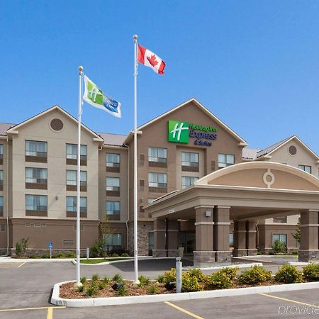 Holiday Inn Express & Suites New Liskeard Exterior photo